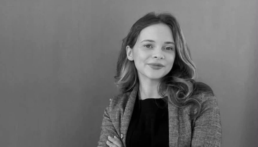 Портрет Катерини Шалупі, начальника юридичного відділу Секретаріату УАРОР, яка загинула 24 липня на Київщині