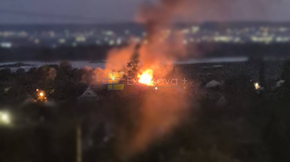 Кадри пожежі на військовому аеродромі «Енгельс» після атаки дронів, проаналізовані Telegram-каналом Astra