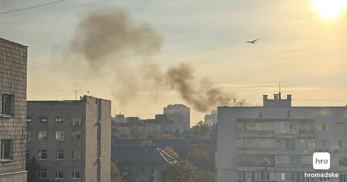 Задимлення у Солом'янському районі Києва після атаки ввечері 7 жовтня 2026 року; пожежа після удару рф